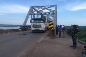 The Pakwach bridge which is said to have outlived its purpose. Photo Credit_ Andrew Cohen Amvesi