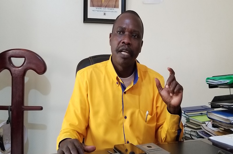 Mayor Nyakua while explaining his position on the fake X account created to tarnish his image. Photo Credit Andrew Cohen Amvesi