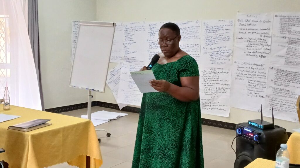Margaret Ssentamu, the Executive Directive of UMWA speaking toJournalists on Gender Sensitive Reporting