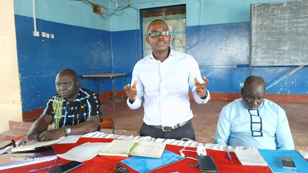 Asiku Geoffrey,  seniour education officer for Arua city while addressing the meeting