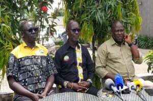 MP Atima (L), Hon. Obua (C) and Rt. Hon. Todwong (R) during the press conference on Wednesday. Photo by Andrew Cohen Amvesi