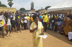 Former Minister Bakoko while addressing Atima's supporters in Awindiri South Cell on Monday