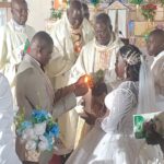 Priest Urges Families to Raise Good Husband and Wife Materials