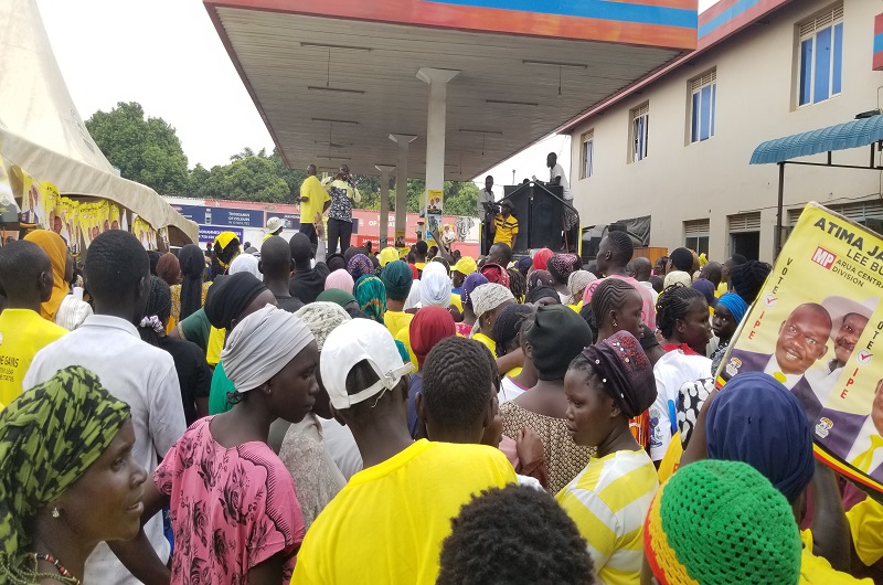 MP Atima speaking to the residents of Baazar ward during his rally on Monday