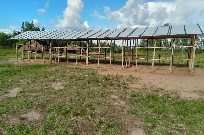 The make-shift structure which doubles as classrooms at Nyadule Hill pimary school. Photo Credit; Andrew Cohen Amvesi