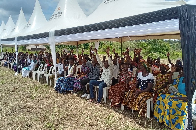 Some of the relatives and friends who turned up for the memorial function on Saturday. Photo Credit; Andrew Cohen Amvesi