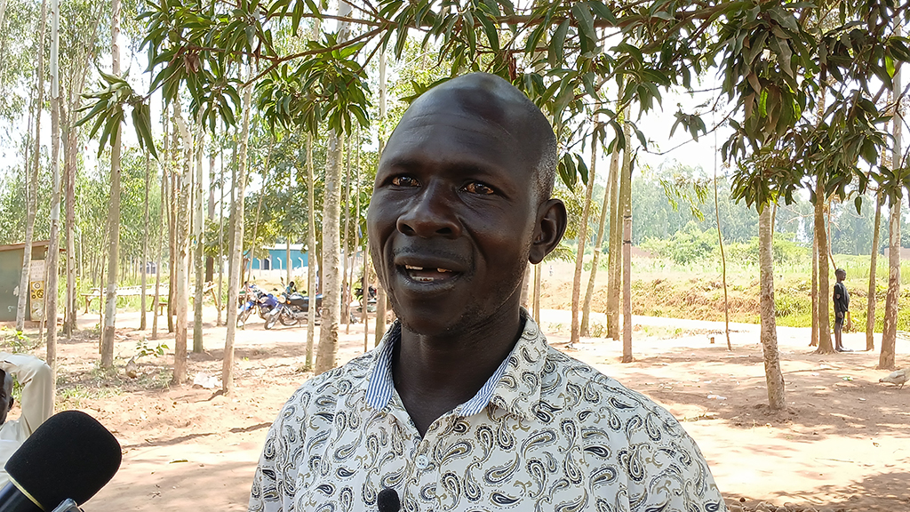 The LC II Chairperson Kati Ward, Stephen Akata, speaking in an interview
