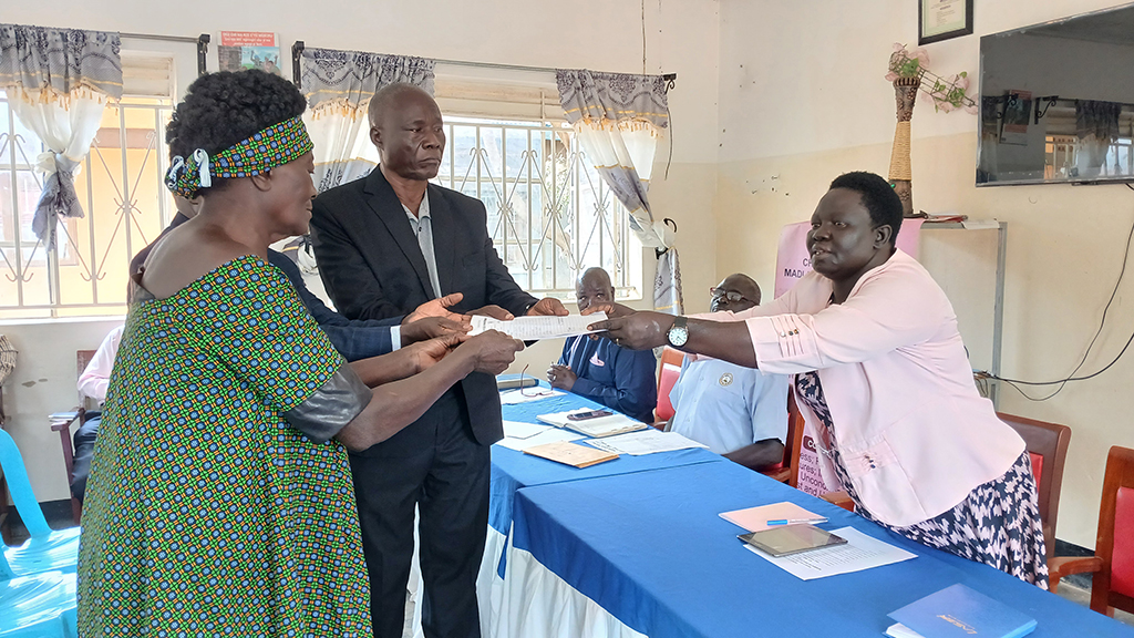 Official Release of the Madi West Nile Diocese 2026 Mock Result by the Arua City senior Inspector of Schools, Zilly Buuza. Photo Credit_ Benzamin Matata