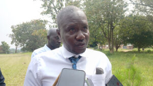The winner of Mvara Ward LC2 election held on Monday at Golf grounds, Bosco Adia, speaking to media about his key agenda. Photo Credit_ Matata Benzamin
